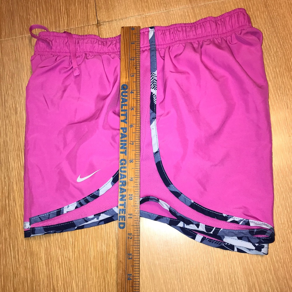Nike Dri-FIT Tempo Running Shorts Pink Camo Trim Womens Medium 831558-616 - Picture 5 of 12